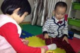父母想培養孩子閱讀習慣卻遇到孩子撕書(shū)的為該怎么辦？