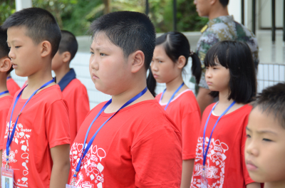 少年演講家學(xué)習動(dòng)力營(yíng)的孩子在培訓的畫(huà)面