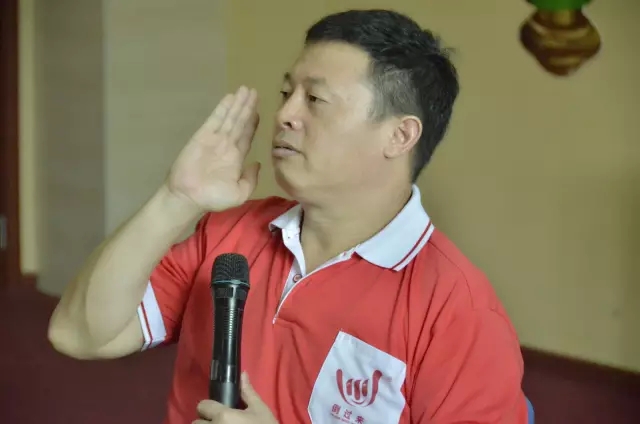 教育專(zhuān)員